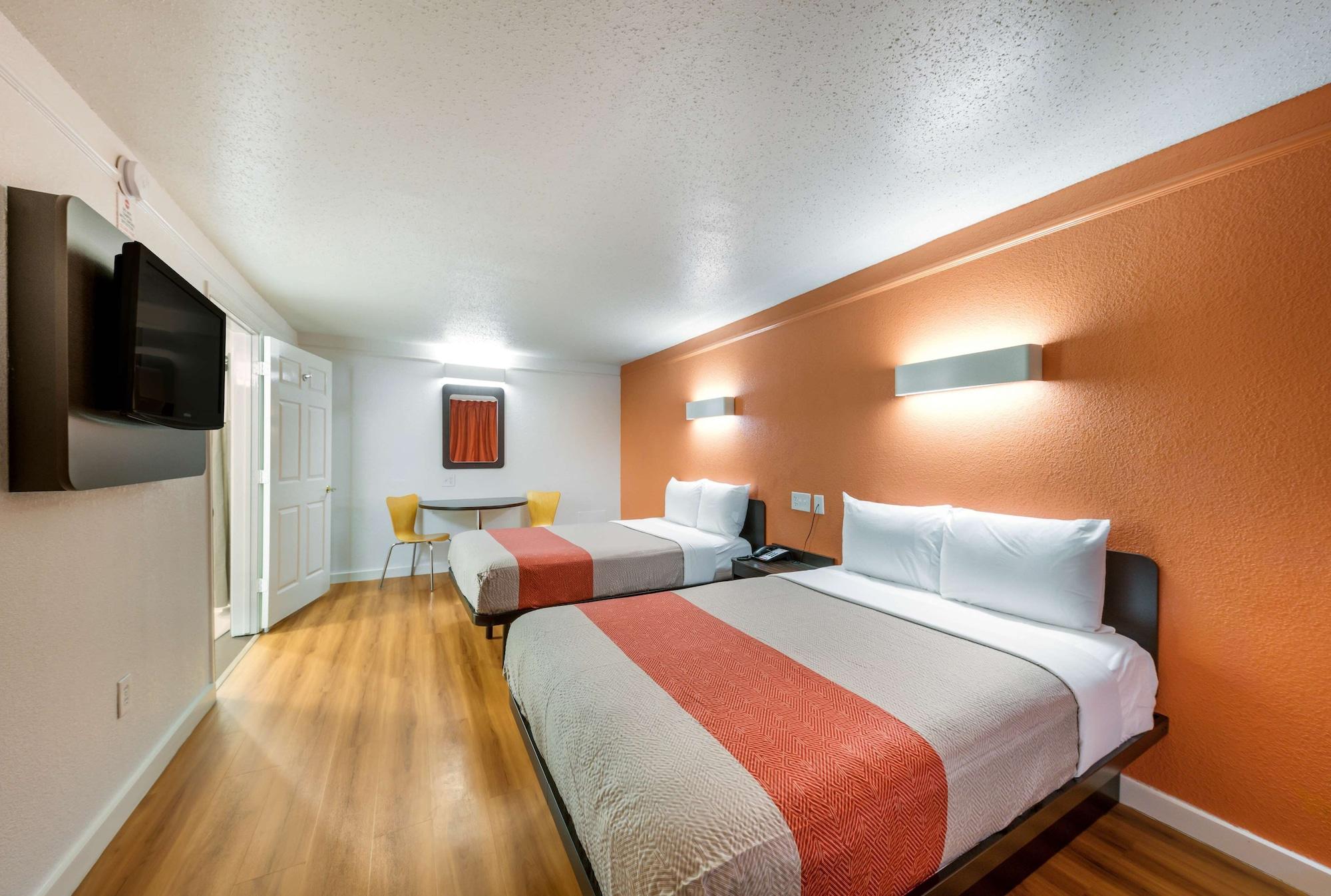 Motel 6-Dallas, Tx - 파머스브랜치 외부 사진