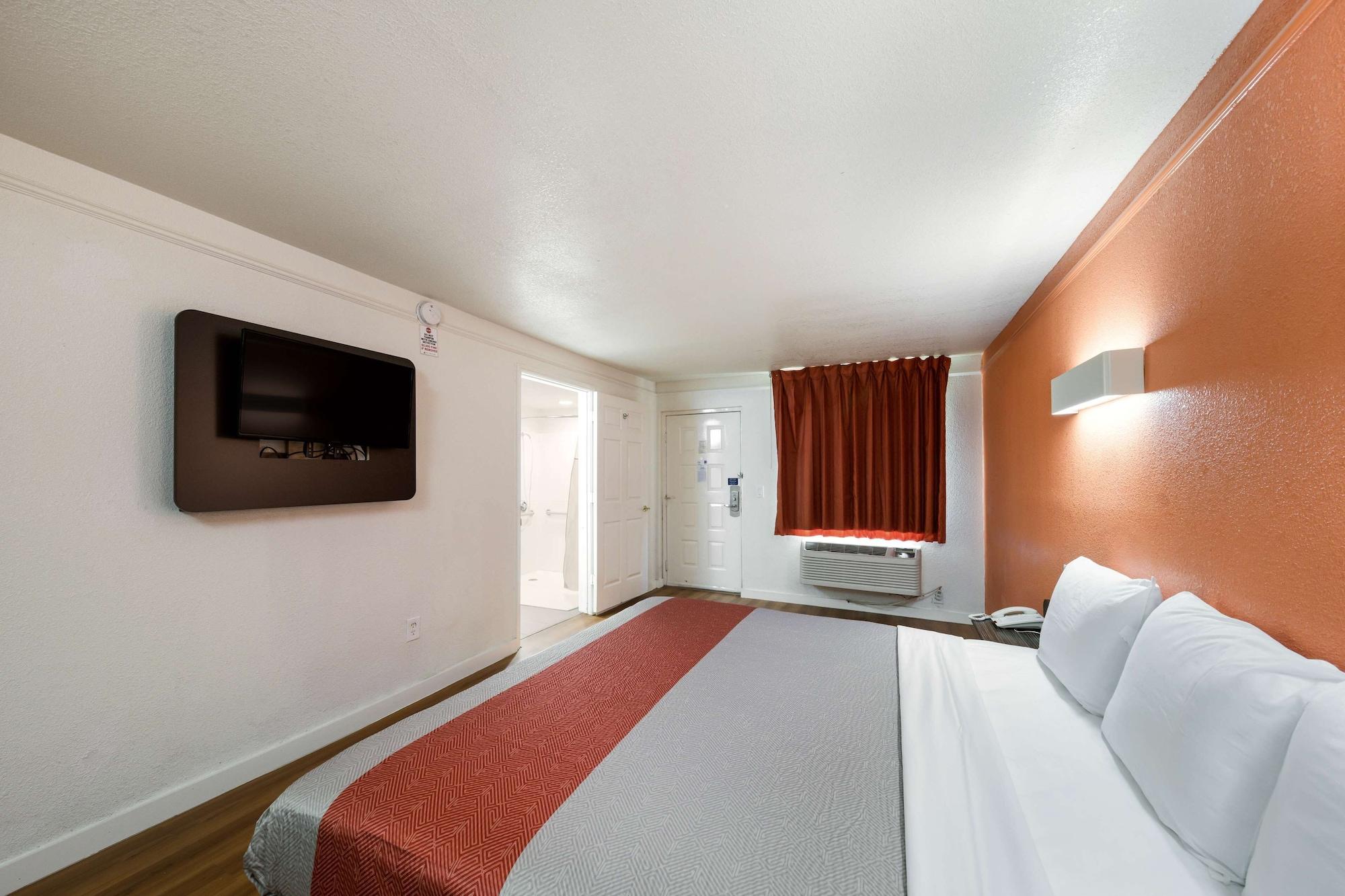 Motel 6-Dallas, Tx - 파머스브랜치 외부 사진