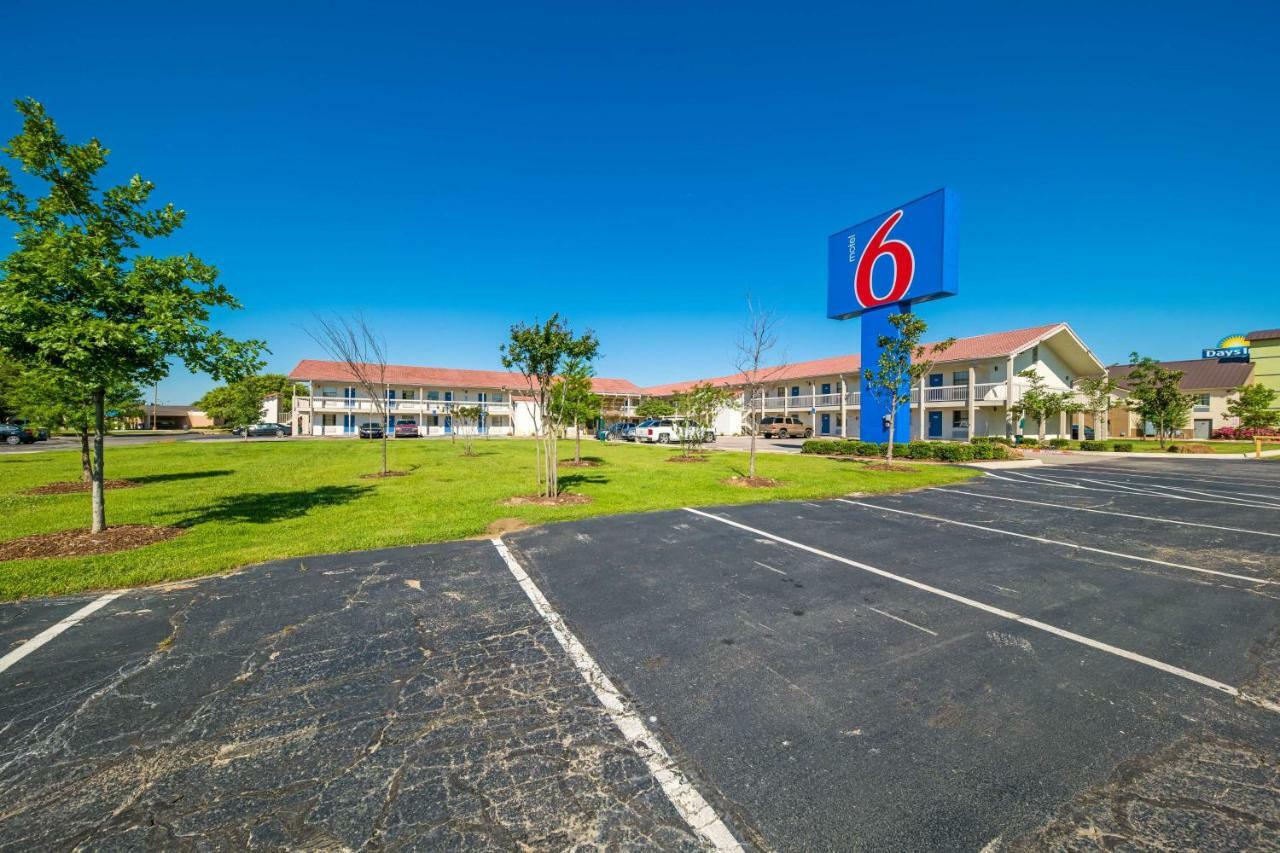 Motel 6-Dallas, Tx - 파머스브랜치 외부 사진
